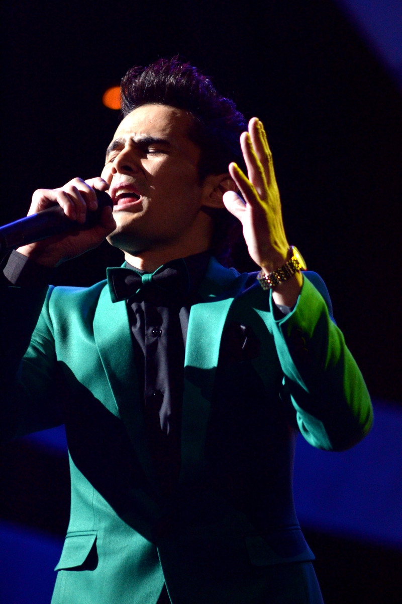 Jasur Umirov - Konsert 2012 {Exclusive Reportaj}