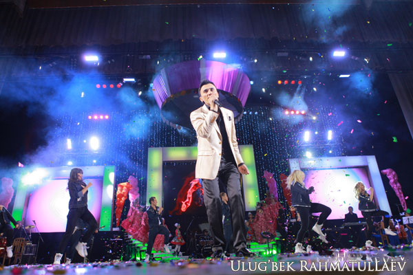 Ulug'bek Rahmatullayev - Ox alam (KONSERT DASTURIDAN/2012)