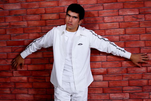Sardor Mamadaliyev - Kechir 2013 (Official Music)