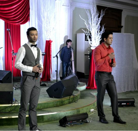 Alisher Uzoqov & Ulug'bek Qodirov - Kel