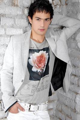 Jasur Umirov - Odamlarning to'yi (Officail Clip 2013)