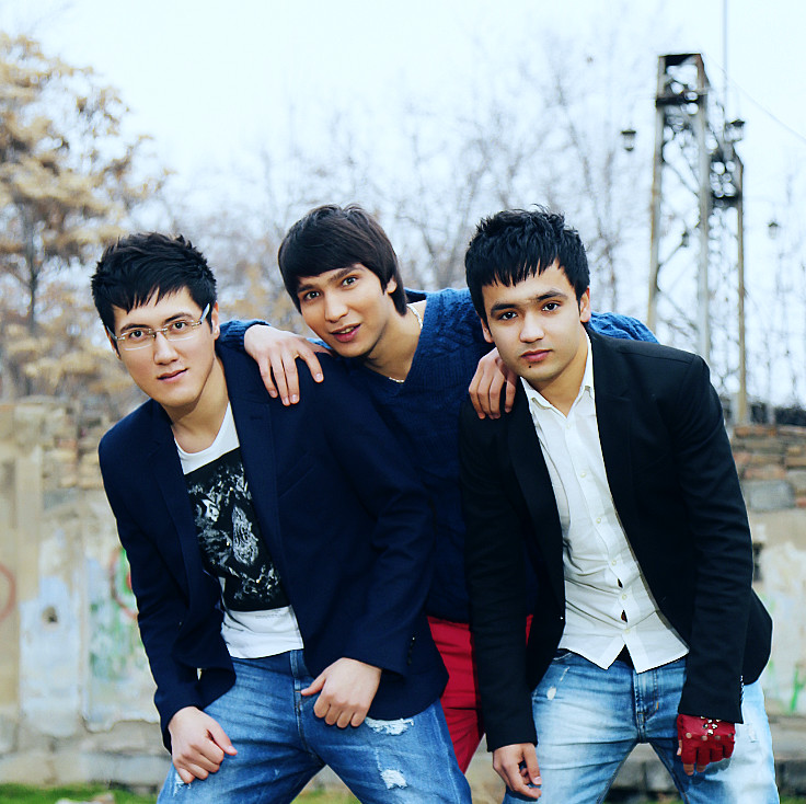 UmmoN - Qanday Unutding {Super Xit Clip}