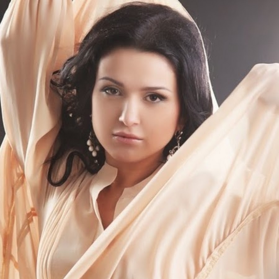 Nilufar Usmonova - Chapaniginam O'zbegim (Official HD VideO)